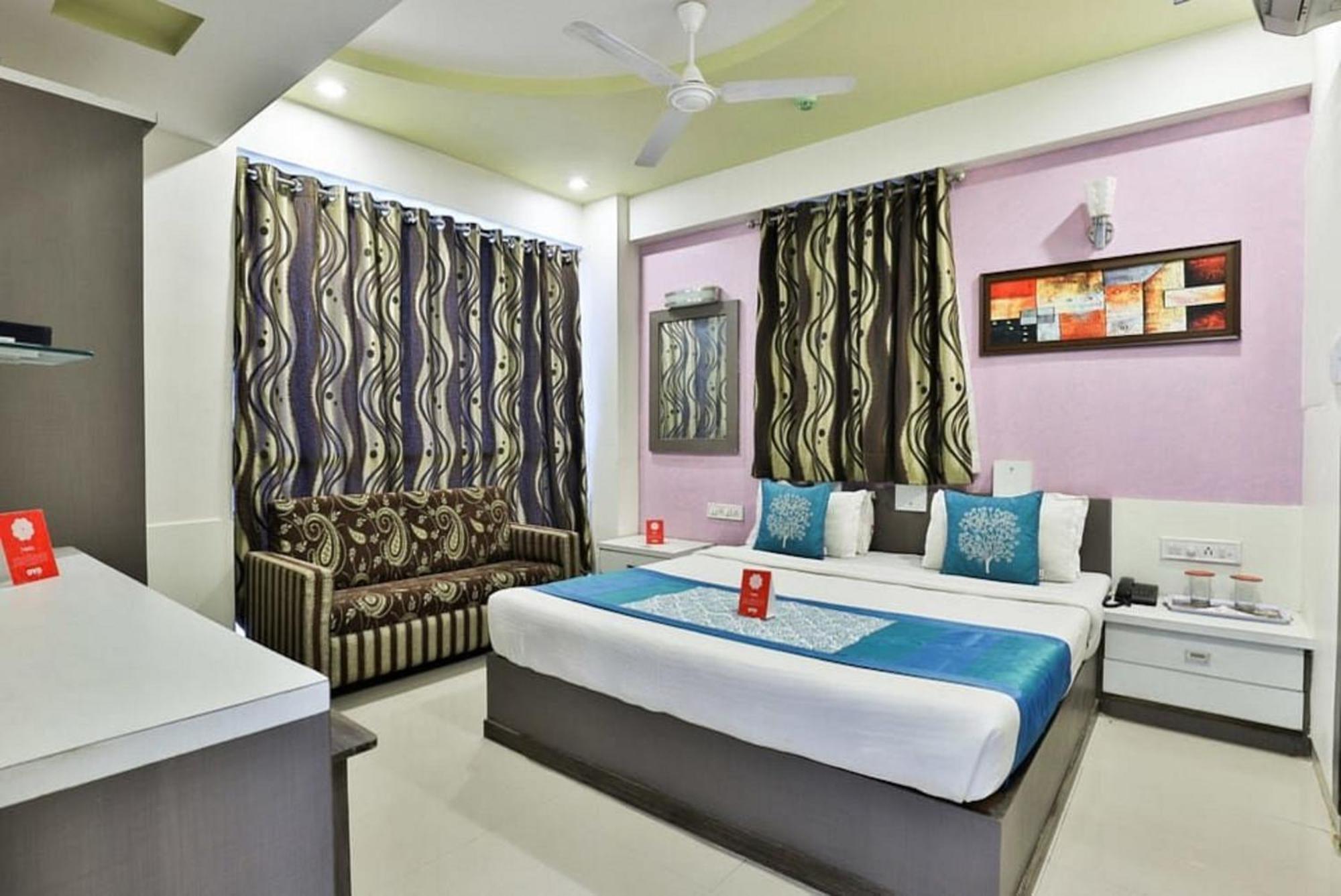 Hotel The Grand Pritam Gandhinagar Exterior photo